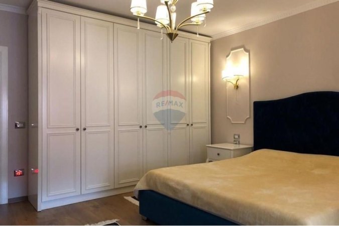 Tirane, shitet 2+1 , 128 m² 158.000 € (Rruga e Thesarit, Fresk)