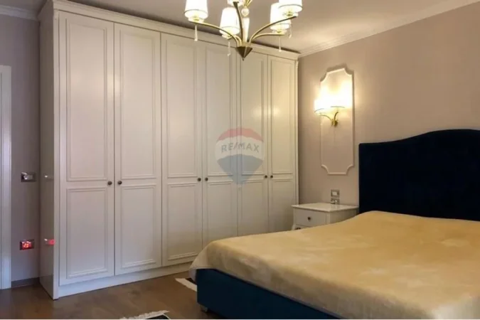 Tirane, shitet 2+1 , 128 m² 158.000 € (Rruga e Thesarit, Fresk)