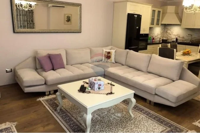 Tirane, shitet 2+1 , 128 m² 158.000 € (Rruga e Thesarit, Fresk)