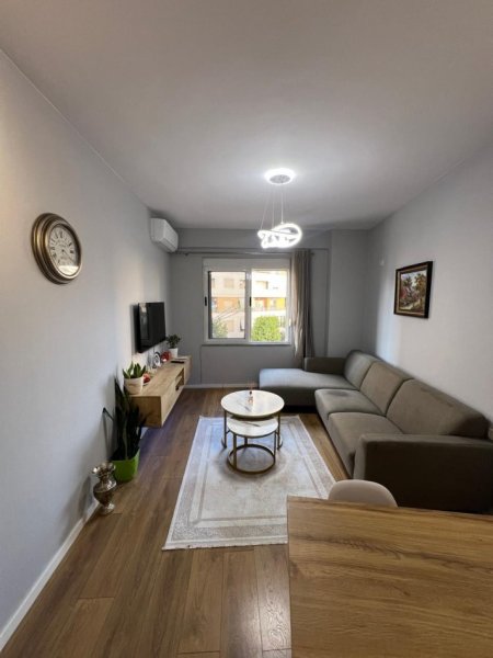 Tirane, shitet apartament 1+1 Kati 3, 61 m² (ASTIR)