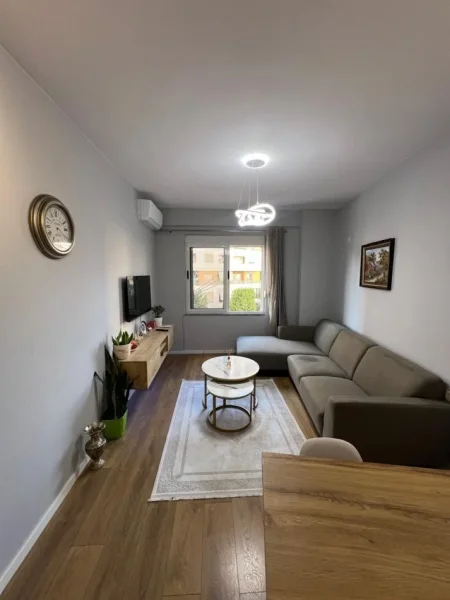 Tirane, shitet apartament 1+1 Kati 3, 61 m² (ASTIR)