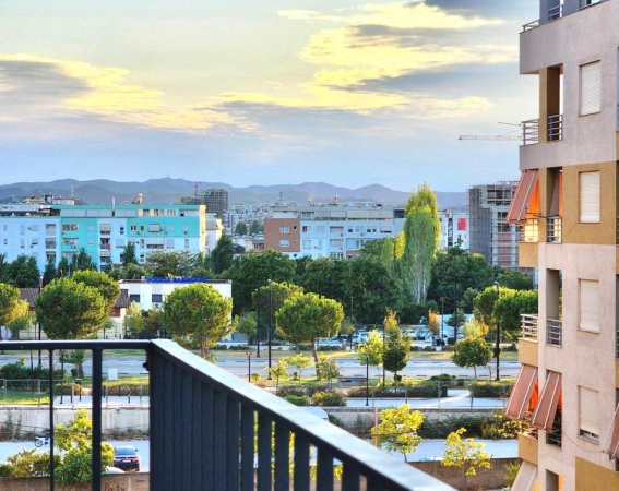 ⚪️ Jepet Me Qera : 2+1+2wc & Garazh 📍Stacioni Trenit (Rr.Karl Gega Mulliri Vjetër ) 750€