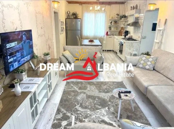 Tirane, shitet apartament 2+1 Kati 4, 99 m² 175.000 € (tek Dispanceria)