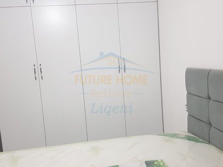 0683487469 Tirane, jepet me qera apartament 1+1 Kati 3, 55 m² 650 € (Prane Shkolles Kristaq Rama)