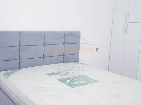 0683487469 Tirane, jepet me qera apartament 1+1 Kati 3, 55 m² 650 € (Prane Shkolles Kristaq Rama)