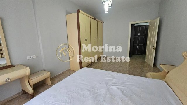 Tirane, jepet me qera apartament 1+1+Ballkon Kati 3, 65 m² 400 € (Astir)