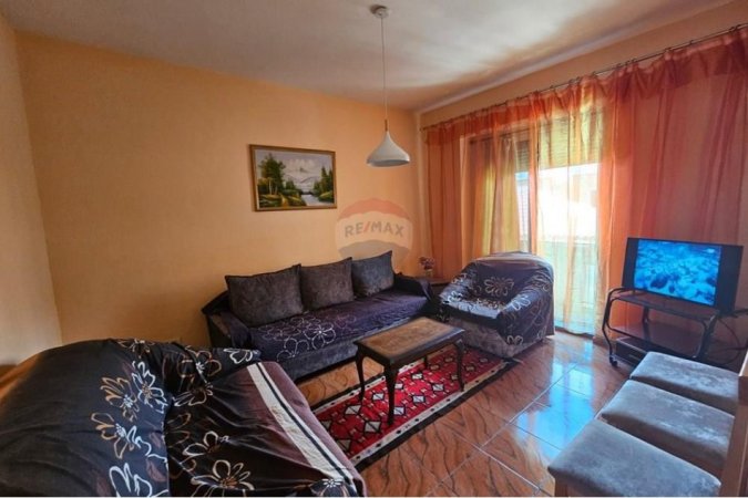 Tirane, jepet me qera apartament 1+1 , 65 m² 450 € (ID: 530161021-648)