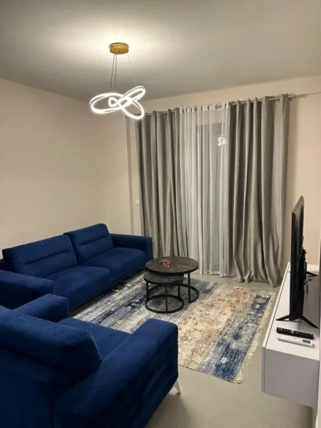 Tirane, jepet me qera apartament Kati 2, 80 m² 650 € 