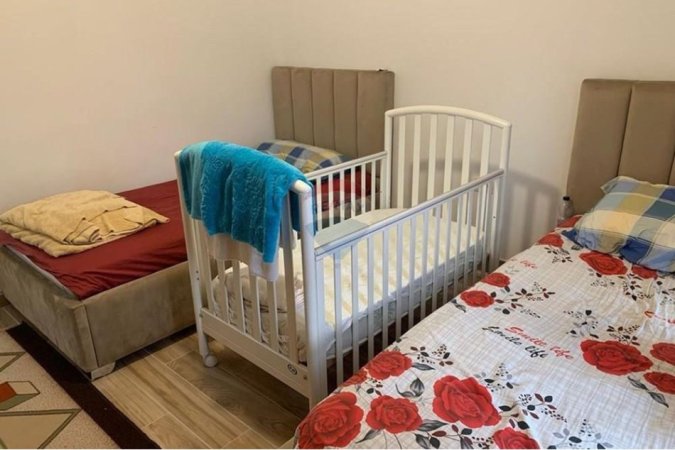 Tirane, jepet me qera apartament 2+1 , 90 m² 530 € (Tirana Golden Park)