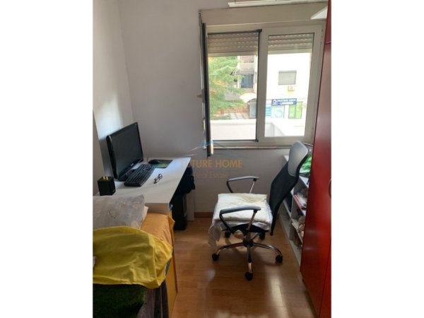 Tirane, shitet apartament 2+1 Kati 3, 125 m² 335.000 € (Rruga e Elbasanit)