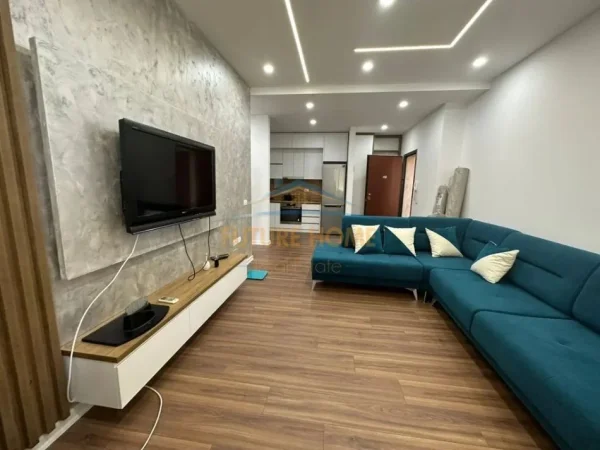 Tirane, jepet me qera apartament 1+1 Kati 6, 58 m² 600 € 