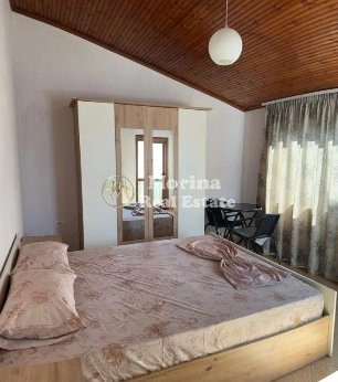 Tirane, jepet me qera apartament 1+1 Kati 3, 55 m² 400 € (Rruga 5 Maj)