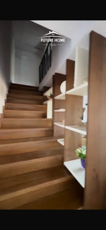 Tirane, shitet apartament duplex Dublex Kati 0, 113 m² 248.000 € (Komuna e Parisit)