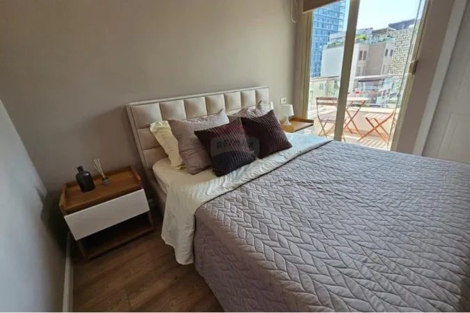 Tirane, shitet apartament 4+1 Kati 5, 125 m² 350.000 € 