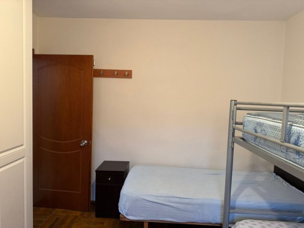 Tirane, jepet me qera apartament 1+1 Kati 5, 
