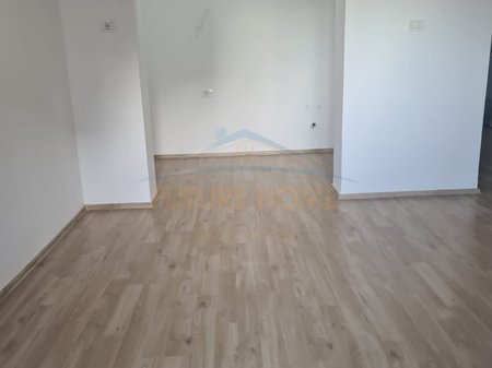 Tirane, shitet apartament 2+1 , 72 m² 155.000 € (stadiumi dinamo)