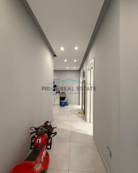 Tirane, shitet apartament 2+1+Verande Kati 2, 100 m² 13.400.000 ALL