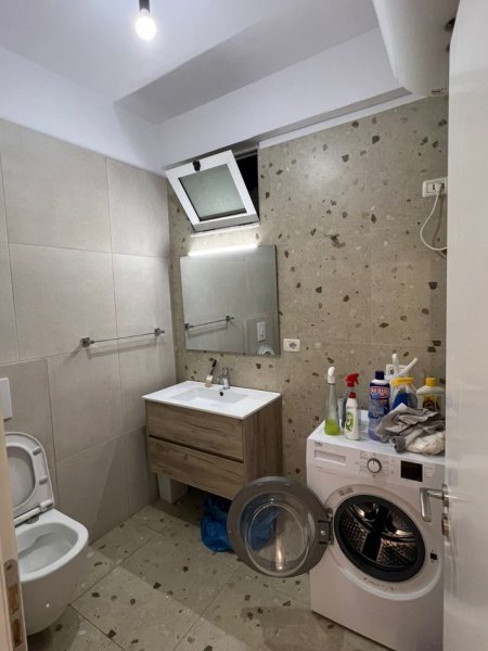 Tirane, shitet apartament 1+1 Kati 2, 62 m² 109.000 € (Astir)