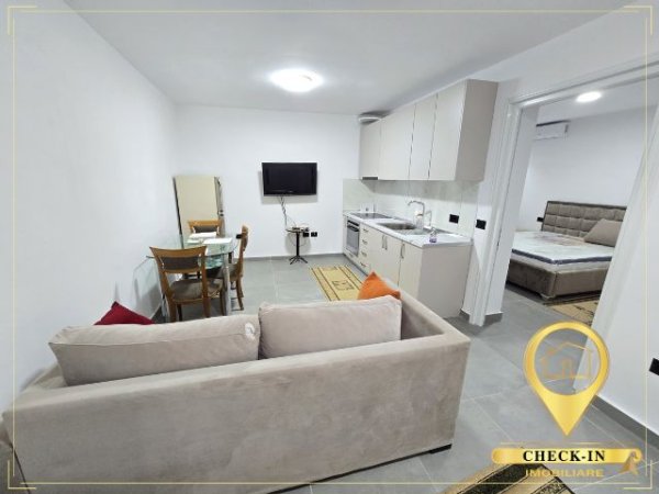 Tirane, jepet me qera apartament 1+1+Ballkon Kati 0, 50 m² 500 € (Ish - Atsh)