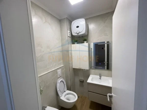 Durres, jepet me qera apartament 2+1+Aneks+Ballkon Kati 4, 124 m² 600 € (Plazh)