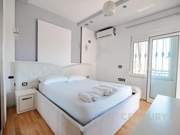 Sarande, shitet apartament 3+1 Kati 4, 123 m² 370.000 € (Qender Sarande)