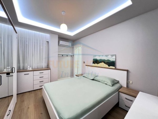 Tirane, shitet apartament 2+1 Kati 11, 89 m² 260.000 € (RRUGA E KAVAJES)