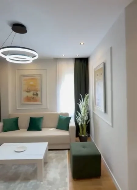 Tirane, shitet apartament 2+1+Ballkon Kati 1, 90 m² 245.000 € (Bilal sina)