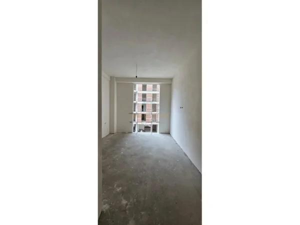 Tirane, shitet apartament 2+1+Ballkon Kati 2, 90 m² 159.000 € (BULEVARDI I RI)