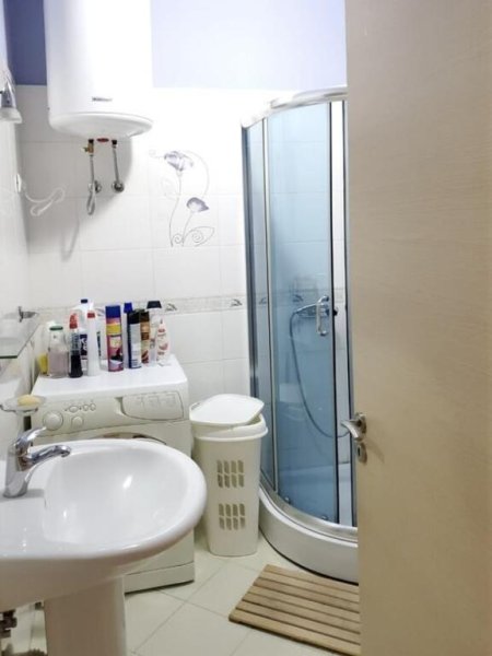jepet me qera Kati 4, 550 €