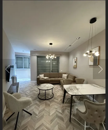 shitet , 120 m² 360.000 €