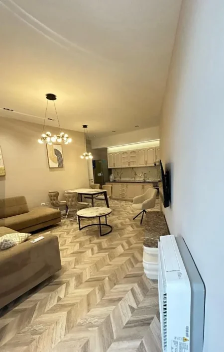 shitet , 120 m² 360.000 €