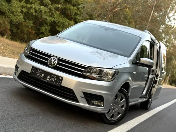 Tirane, shes makine volkswagen CADDY \\ MAXI Nafte, gri metalizato automatik Klima