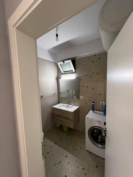 Tirane, shitet apartament 1+1+Ballkon Kati 3, 61 m² 109.000 € (Rruga Teodor Keko Astir)