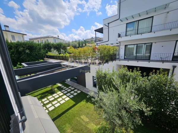 Tirane, jepet me qera apartament 3+1 Kati 1, 141 m² 485.000 € (FOREST RESIDENCE&quot;, LIQENI I THATE!)
