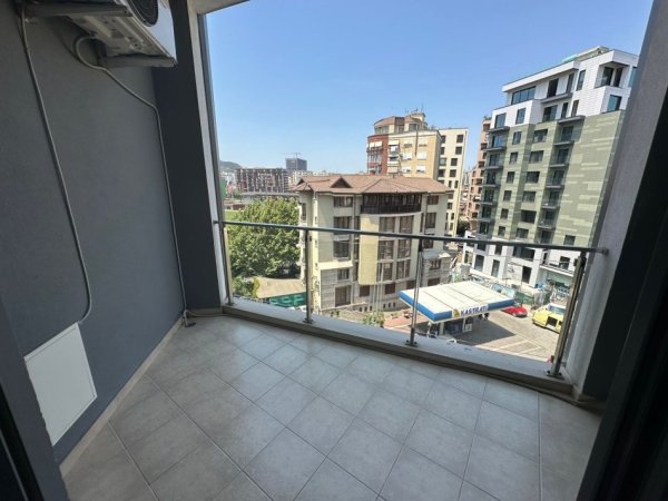 Tirane, jepet me qera apartament 2+1+Aneks+Ballkon Kati 6, 103 m² 1.000 € (Rruga kosovareve)