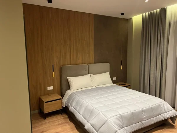 Durres, jepet me qera hotel , (Sektor Rinia,Durres)