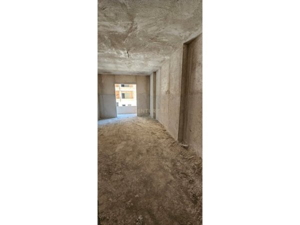 Durres, shitet garsonier 1+1 Kati 3, 41 m² 50.000 € (Golem)