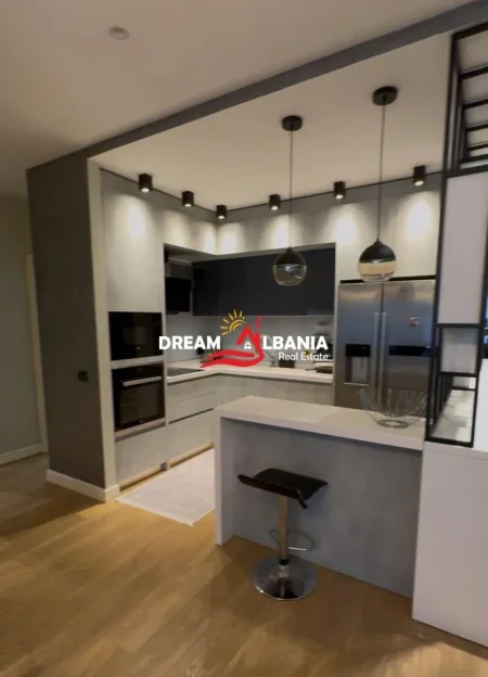 Tirane, shitet apartament 2+1 , 80 m² 211.000 € (Kopeshti Botanik)