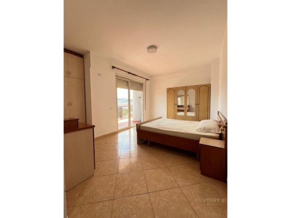 Tirane, jepet me qera apartament 2+1+Aneks+Ballkon Kati 8, 105 m² 600 € (Tek Vizion Plus)