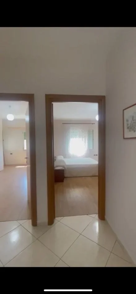 Durres, jepet me qera apartament 2+1 Kati 3, (Vollga,Durres)