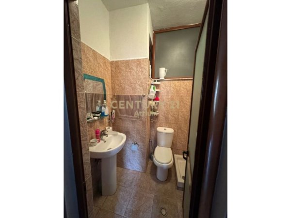 Tirane, shitet apartament 2+1 Kati 2, 100 m² 160.000 € 