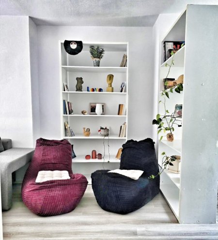 Tirane, jepet me qera apartament 1+1 Kati 4, 62 m² 600 € (Pazari i Ri)