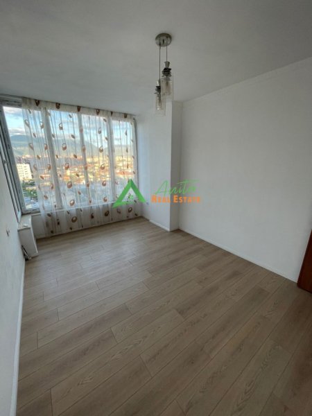 Tirane, jepet me qera apartament 1+1+Ballkon Kati 9, 65 m² 350 € (Misto Mame)