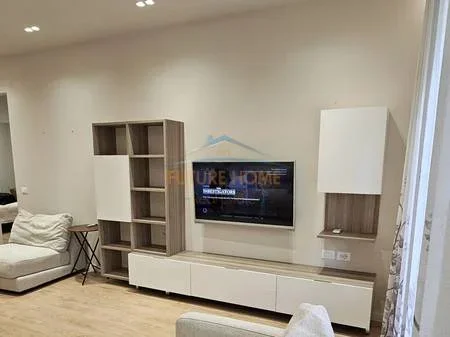 Tirane, shitet apartament 3+1 Kati 1, 117 m² 