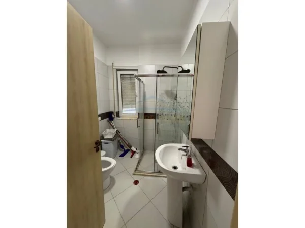 Durres, shitet apartament 1+1+Aneks+Ballkon Kati 0, 60 m² 200.000 € (gjiri i Lalzit)