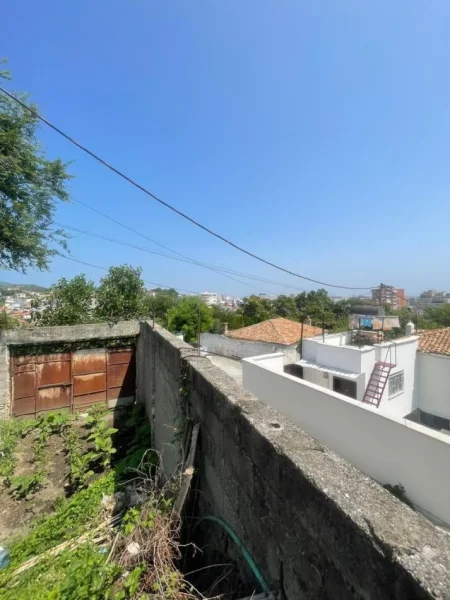 Durres, shitet toke , 225 m² 90.000 € (Lagja 10,Durres)