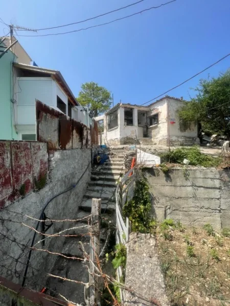 Durres, shitet toke , 225 m² 90.000 € (Lagja 10,Durres)