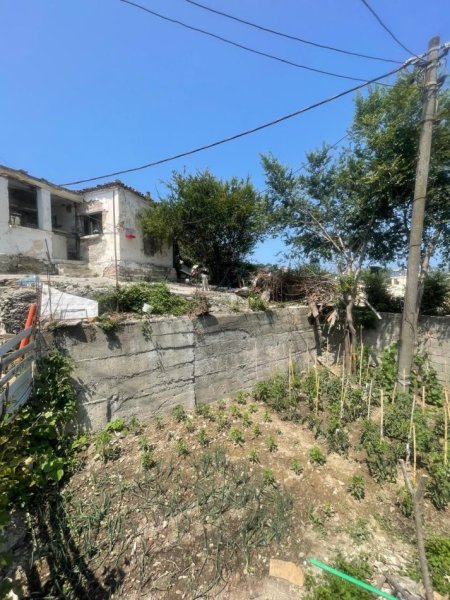 Durres, shitet toke , 225 m² 90.000 € (Lagja 10,Durres)