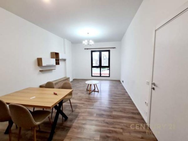 Tirane, jepet me qera apartament 1+1 Kati 4, 77 m² 480 Euro (21 Dhjetori)