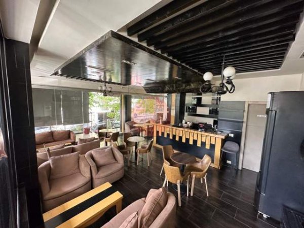 Tirane, jepet me qera lokal Kati 1, 80 m² 1.000 Euro (STACIONI TRENIT)